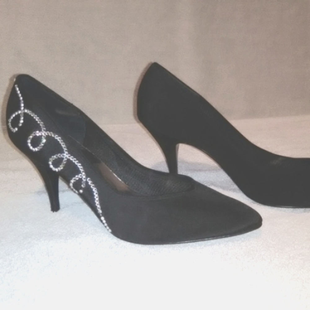 Flex Soles Black With Rhinestones - Picture 1 of 7